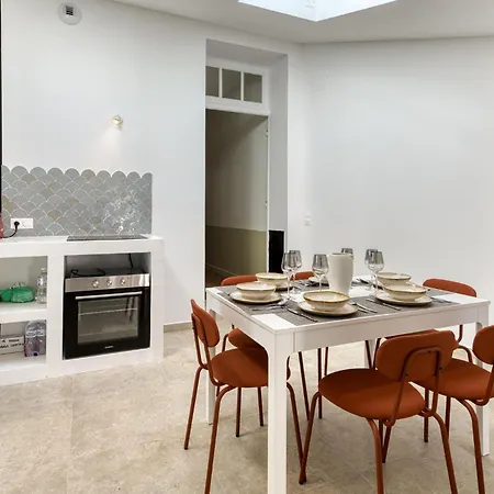 Cozy In With Wifi Holiday home